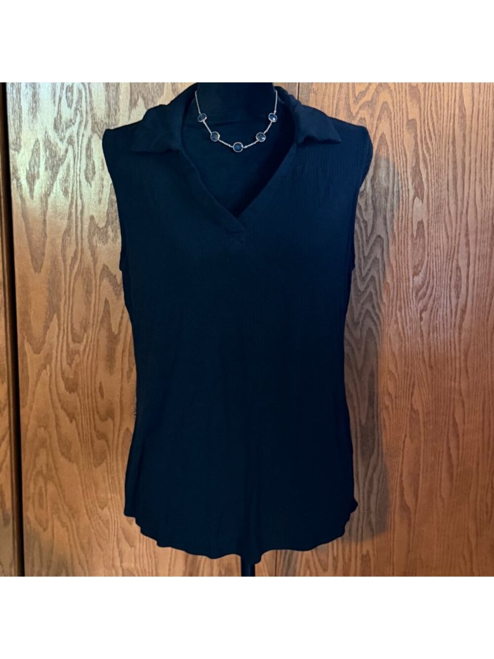 Maurices Womens Top 0X Black Sleeveless Collared Rayon/Spandex Blend